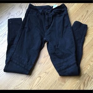 FASHION NOVA BIKER JEAN